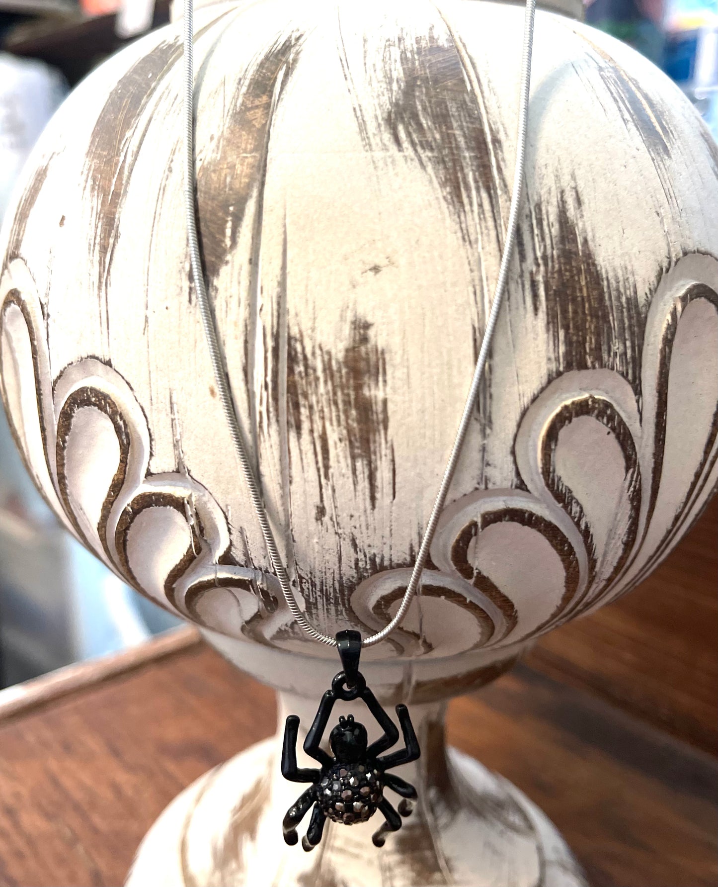 Black Paved Spider Necklace