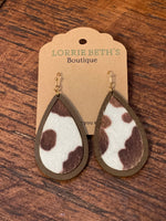 Natalie Wood Brown/White Teardrop Cowhide Wood Earrings